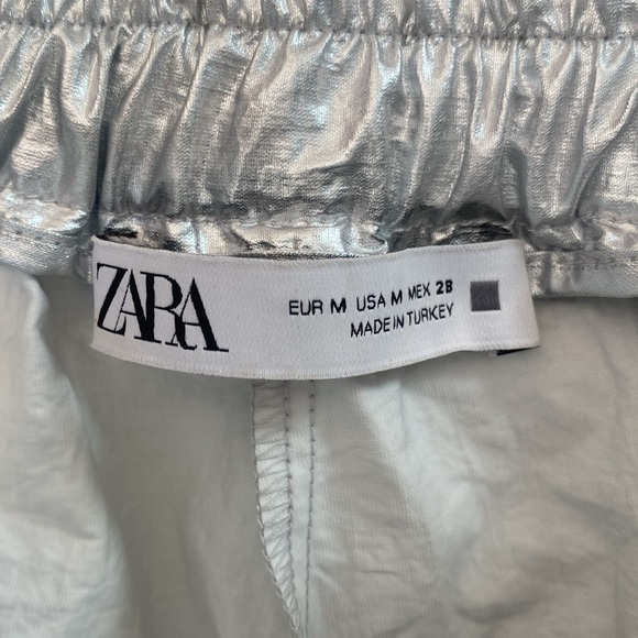 Zara Silver Metallic pants. Medium. - Picture 9 of 11